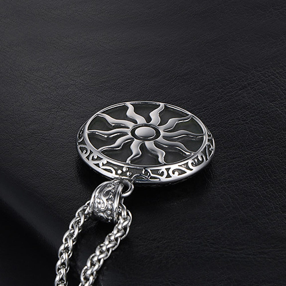 Amulette Dieu Rê en chaine