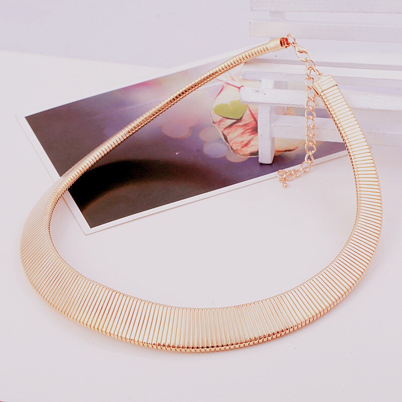 Collier et boucle d'oreille femme extravaganza