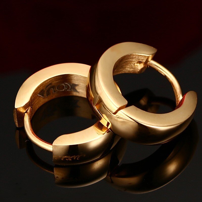 Boucle d'oreille créoles homme en acier unique