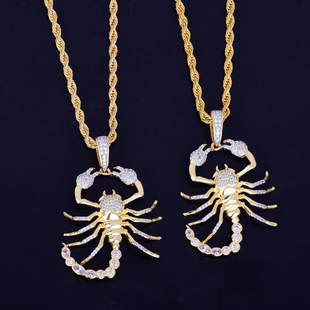 Scorpion du Nil – Un pendentif Or sertis
