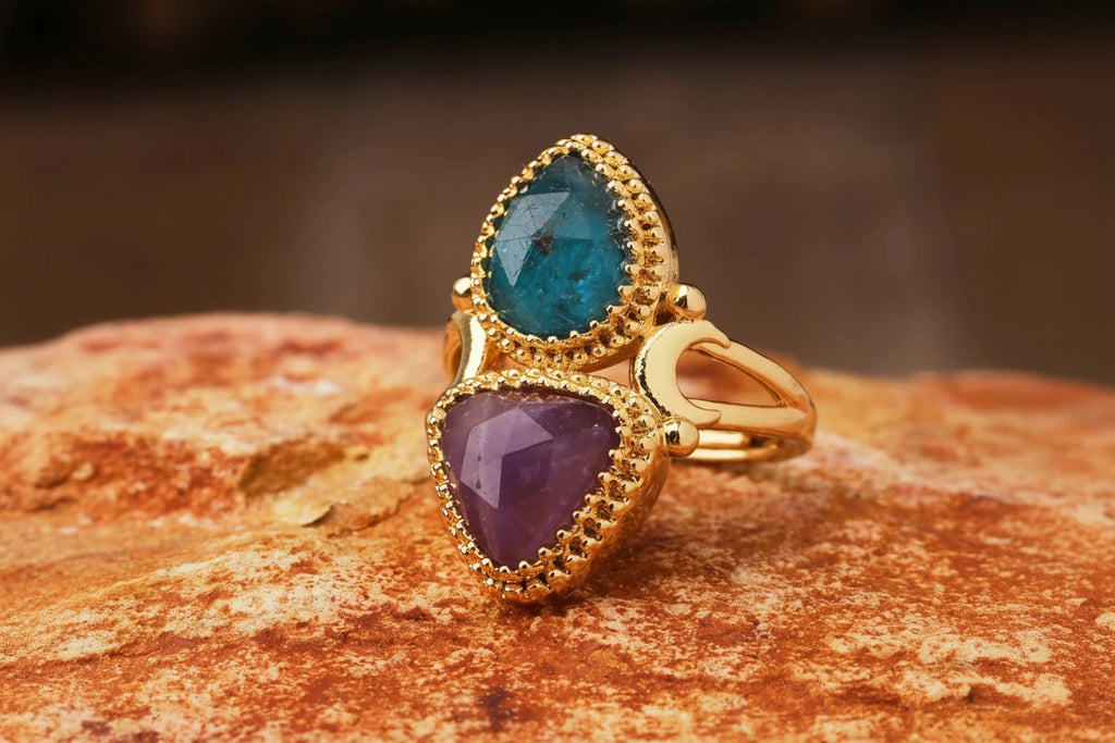 Bague égyptienne double-pierre en triangle adjustable