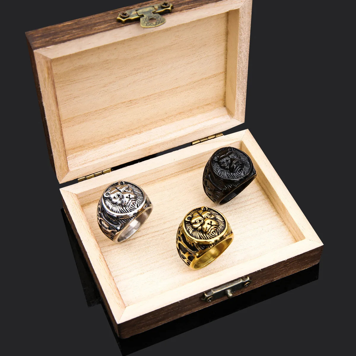 Bague égyptienne en acier Rune de Miysis