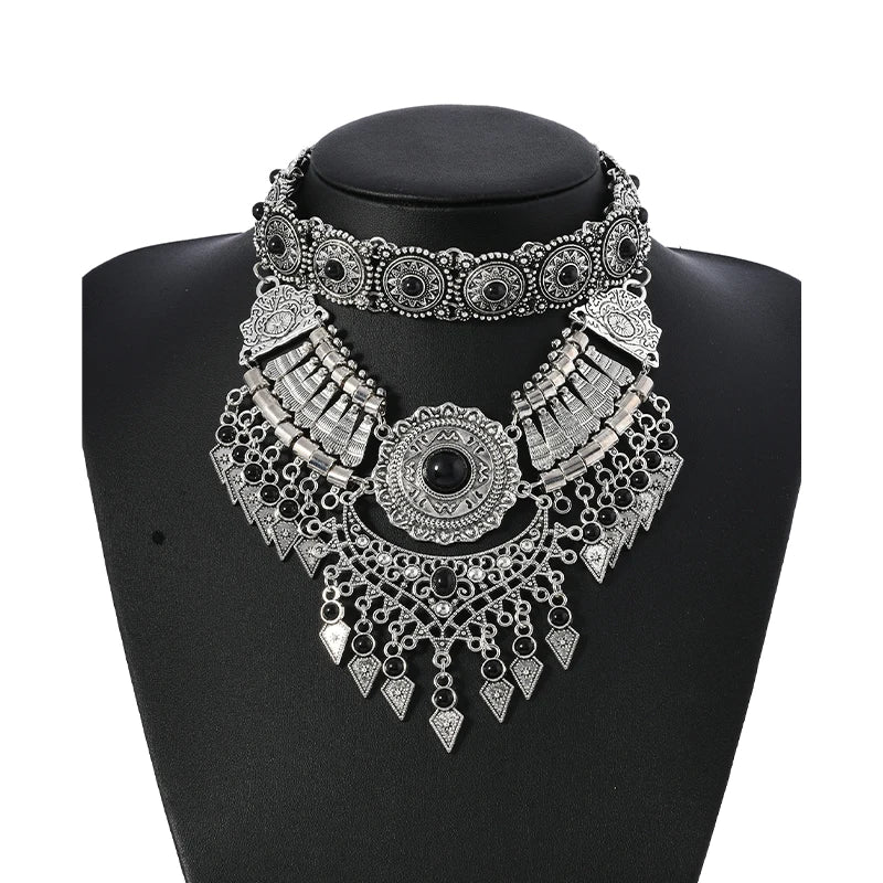 Collier Plastron antique de la déesse Hathor