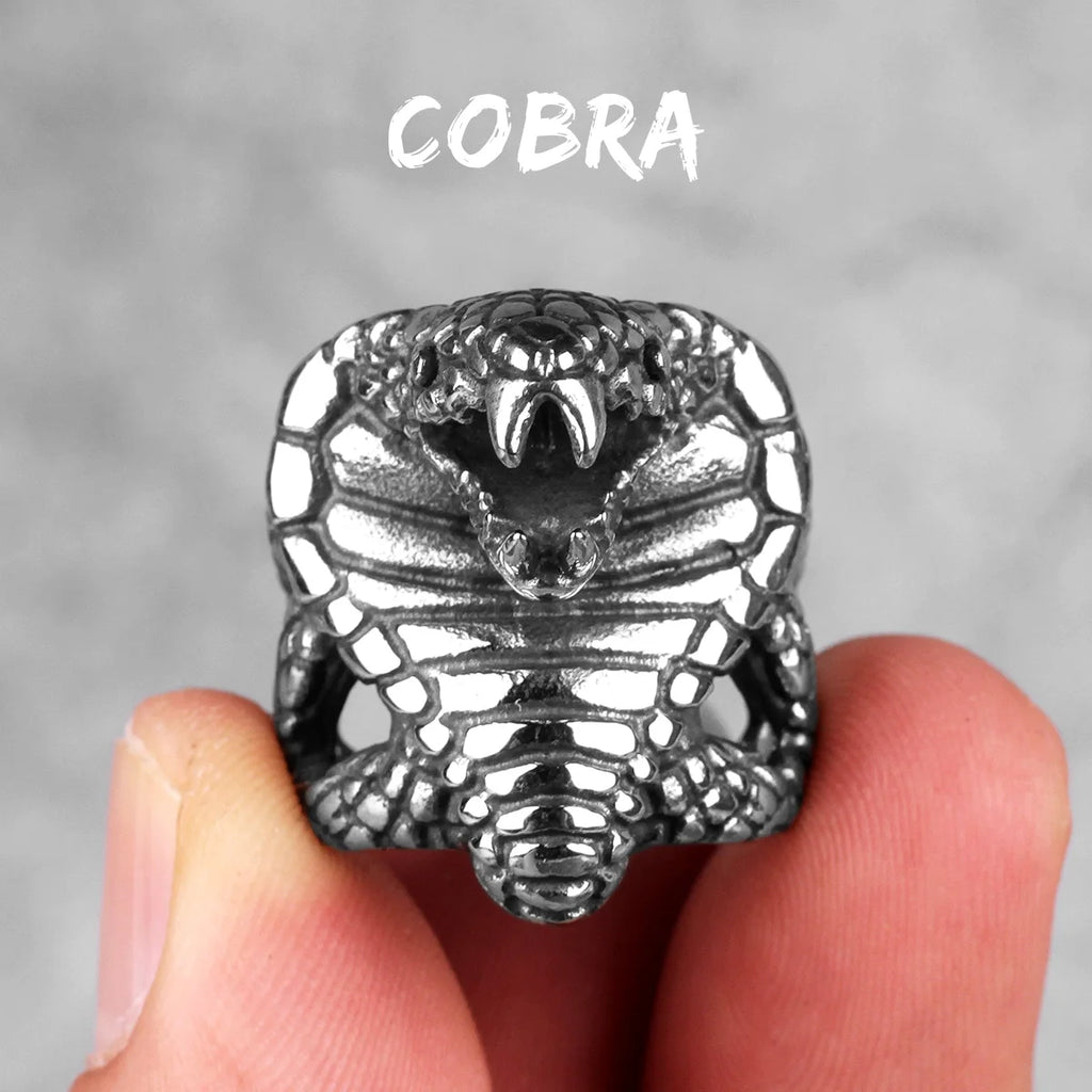 Bague en acier Cobra d'égypte