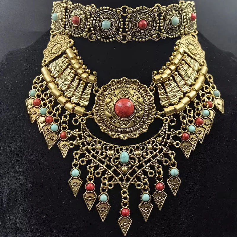 Collier Plastron antique de la déesse Hathor