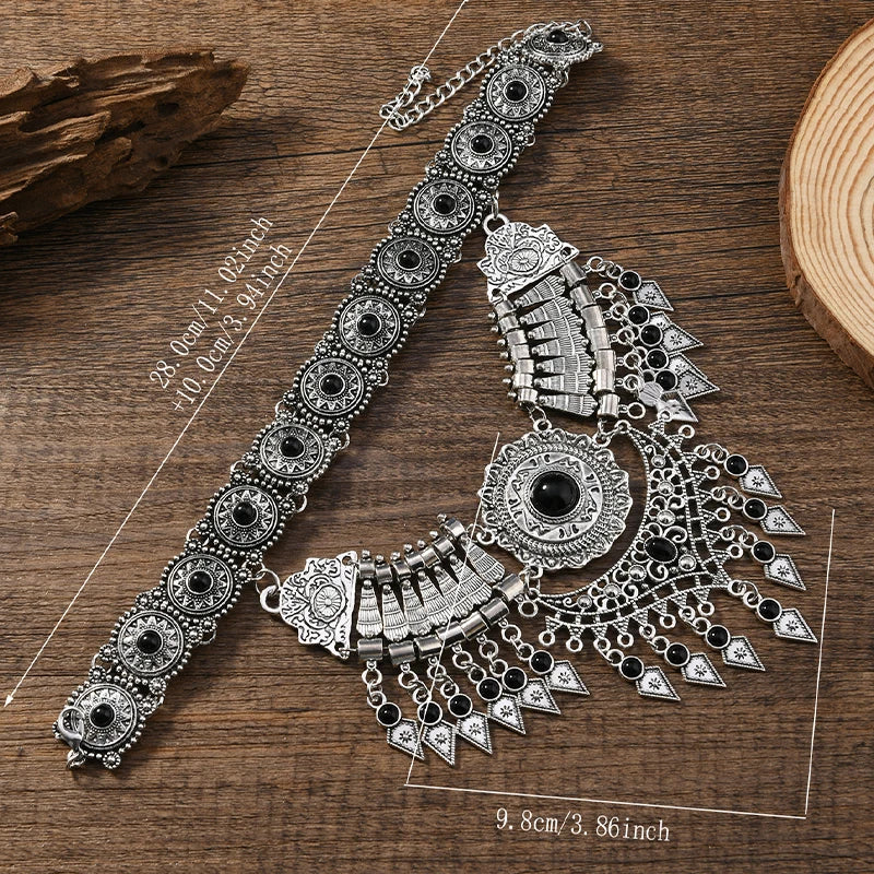 Collier Plastron antique de la déesse Hathor