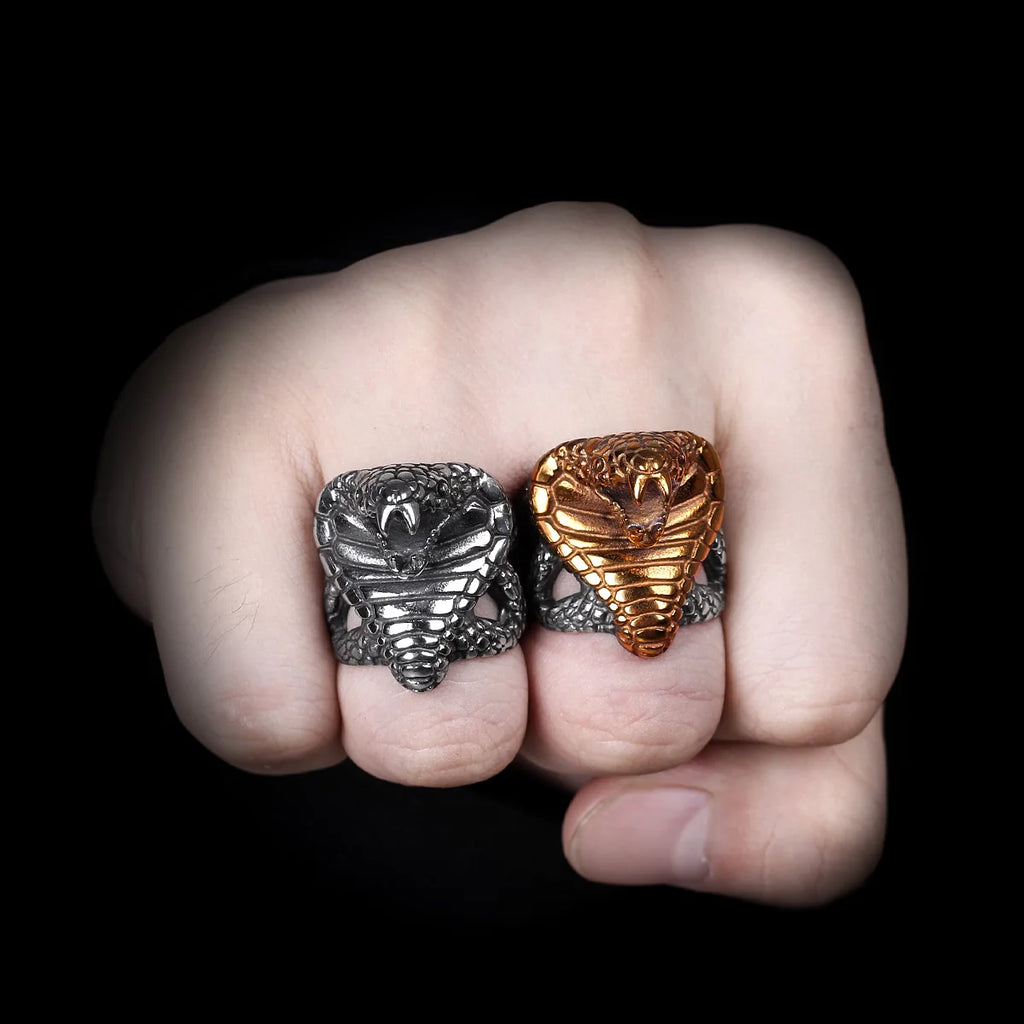 Bague en acier Cobra d'égypte