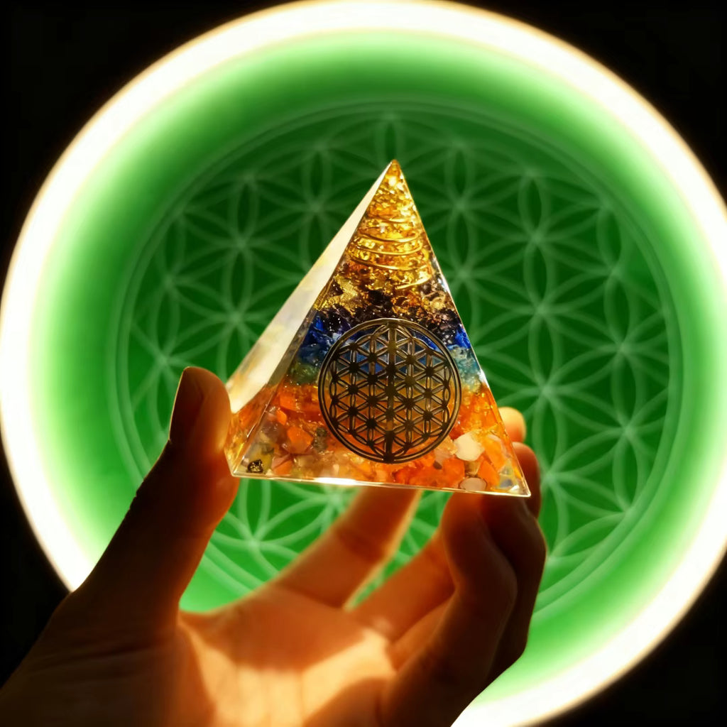 Pirámide de orgonita<br> Wicca