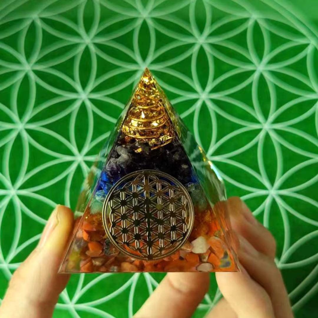 Pirámide de orgonita<br> Wicca