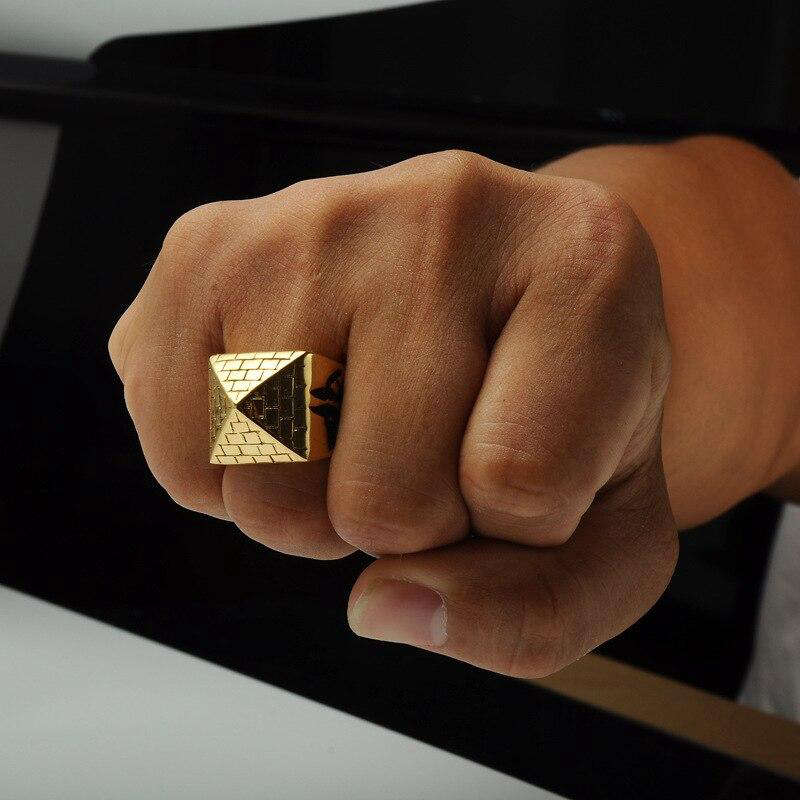 Bague pyramide 2025