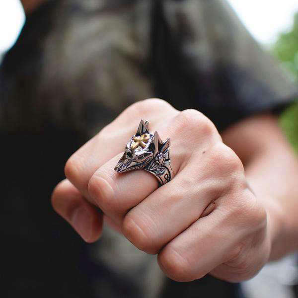 Bague anubis 2025