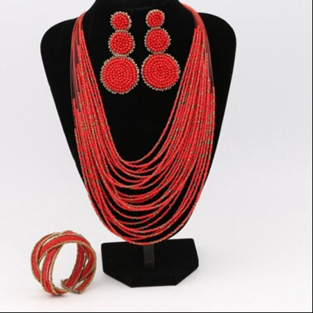 Collier plastron nature et perlé