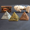 Objeto egipcio<br> Cenicero piramidal