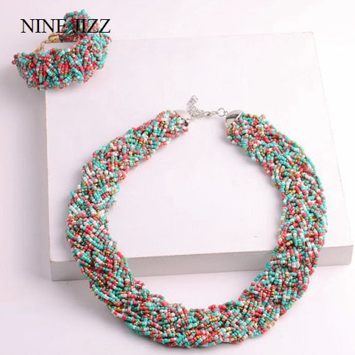 Collier plastron oasis perlé