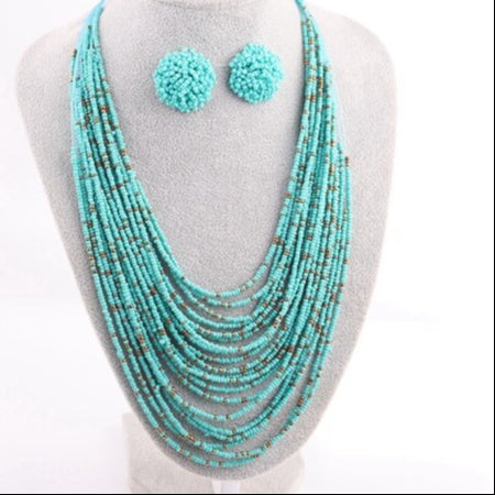 Collier plastron nature et perlé