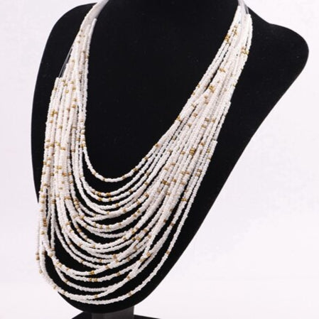 Collier plastron nature et perlé