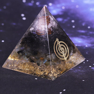 Pyramide Orgonite <br> Tourmaline Noire