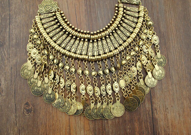 Plastron et pendentif vintage