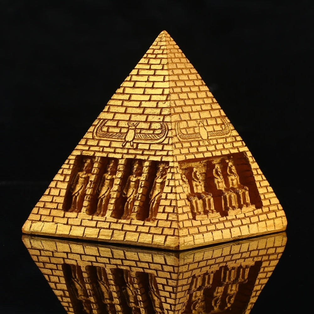 Décoration pyramide égyptienne