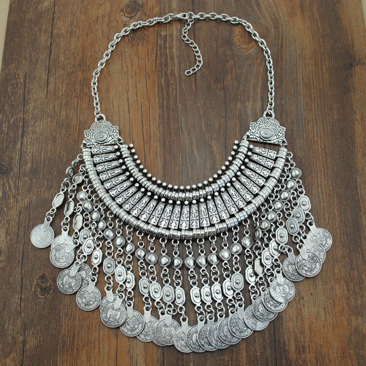 Plastron et pendentif vintage