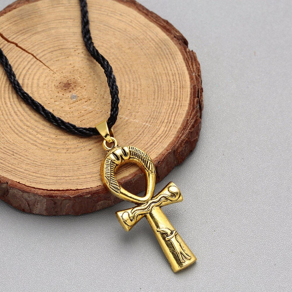 Collier croix d'ankh spirite