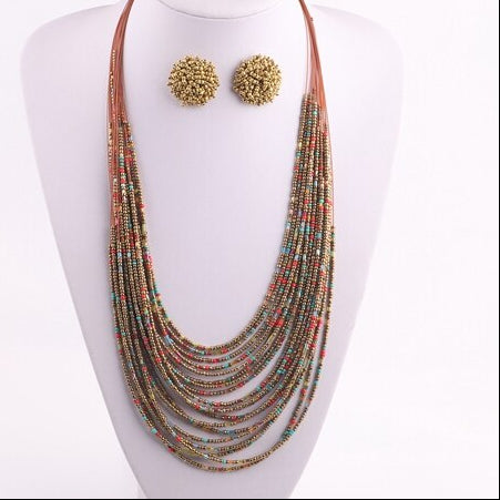 Collier plastron nature et perlé