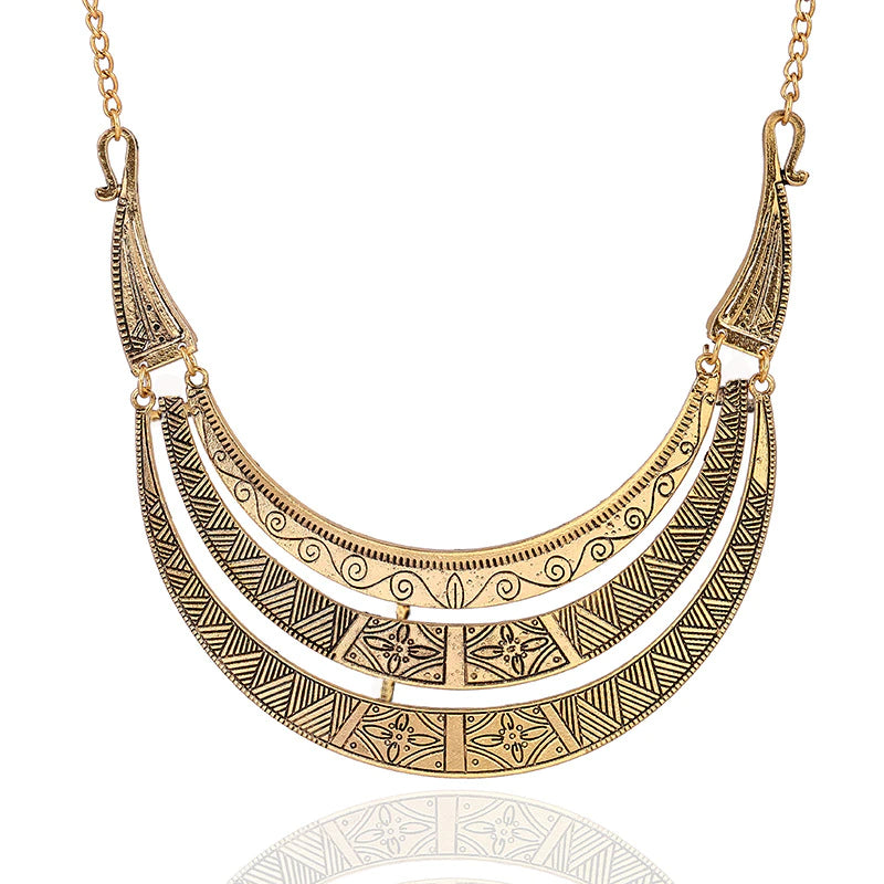 Collier plastron en croissant de lune égyptien en laiton