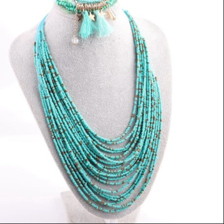 Collier plastron nature et perlé