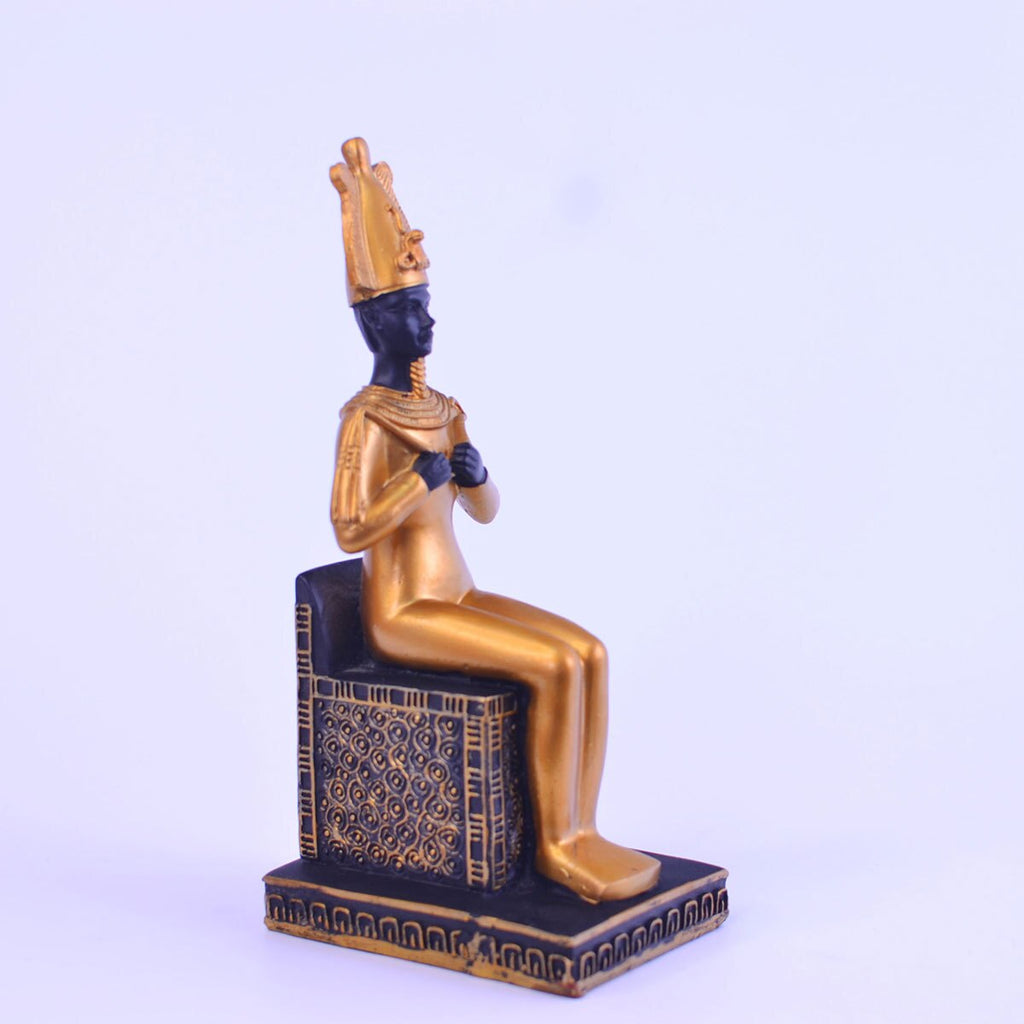 Statue de Toutankhamon en résine