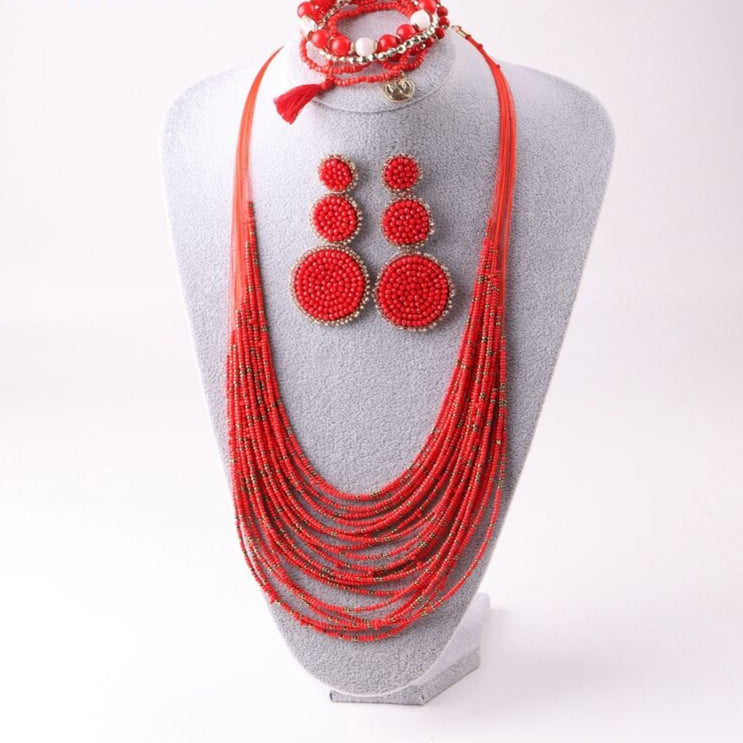 Collier plastron nature et perlé