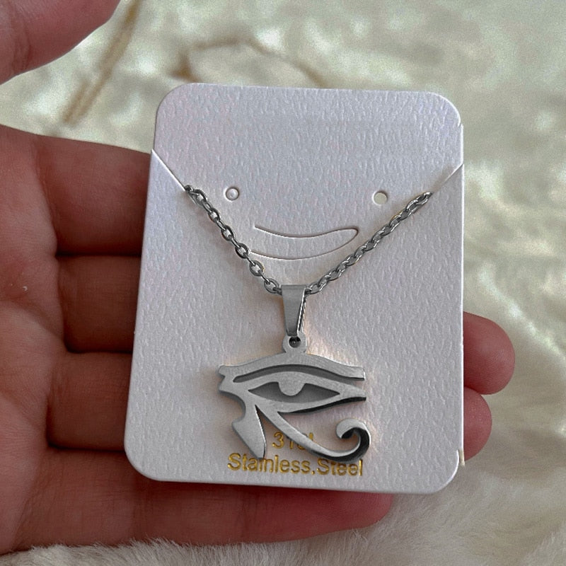 Collier croix du pharaon Horus